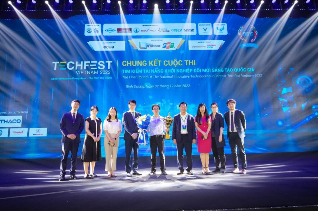 ứng dụng quản lý bán hàng Sổ Bán Hàng đoạt quán quân Techfest VietNam 2022