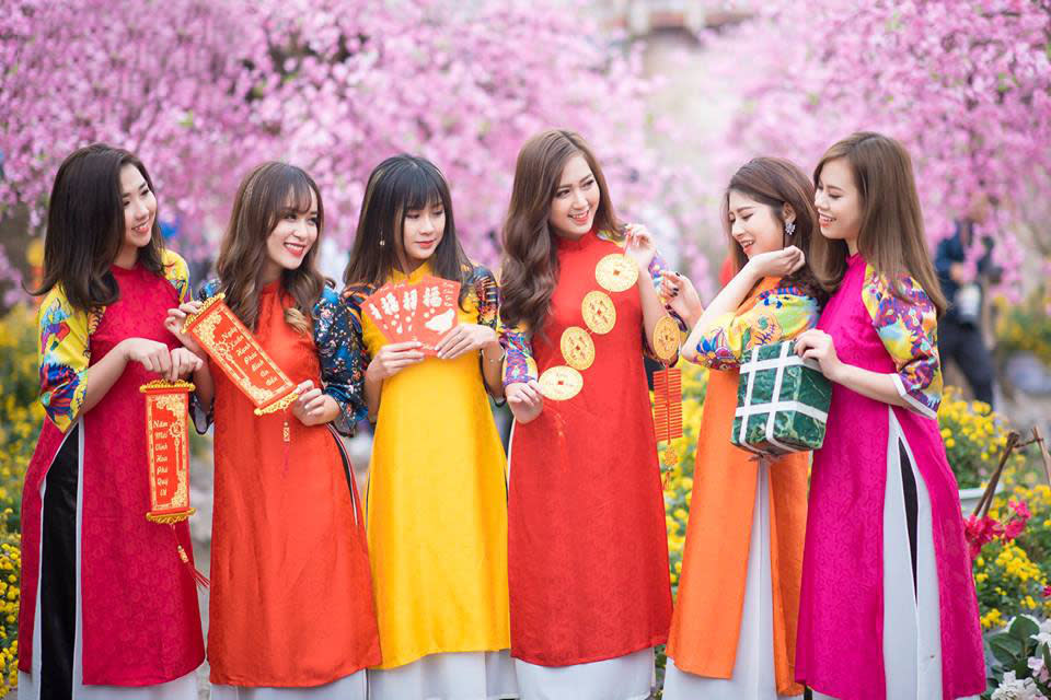Mùng 2 Tết là ngày đẹp để xuất hành đầu năm. Mùng 2 Tết là ngày đẹp để xuất hành đầu năm. Ảnh minh họa - Nguồn Internet.
