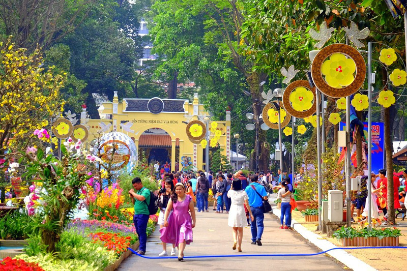 Mùng 4 Tết phù hợp xuất hành đầu năm. Mùng 4 Tết phù hợp xuất hành đầu năm. Ảnh minh họa - Nguồn Internet.