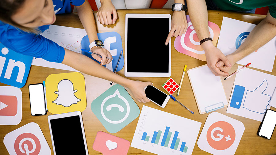 Quảng cáo doanh nghiệp trên các trang mạng xã hội
Nguồn: Internet