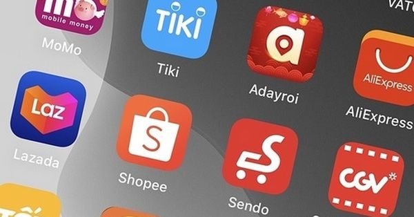 Các sàn thương mại điện tử bán mỹ phẩm
Nguồn: Internet