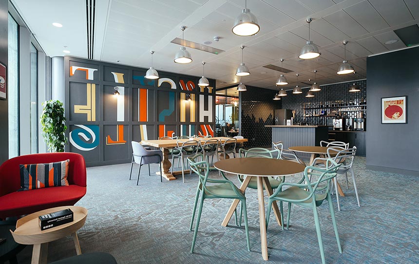 Thiết kế trang trí quán cafe phong cách Mid-Century
Nguồn: Internet