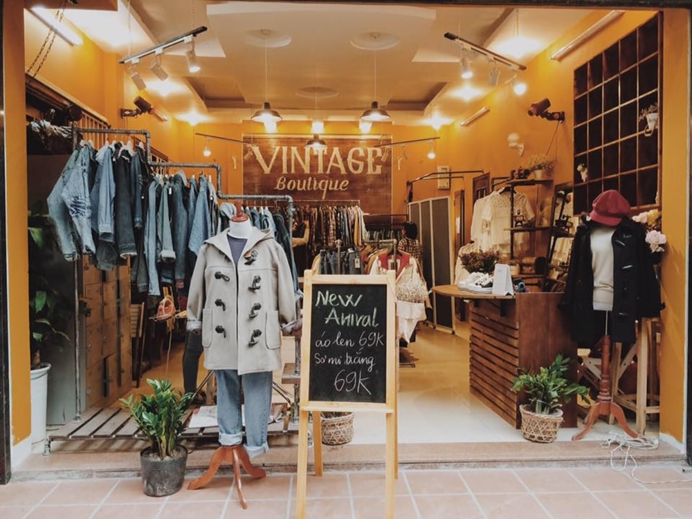 Hình: Đặt tên shop quần áo theo phong thủy
Nguồn: Internet