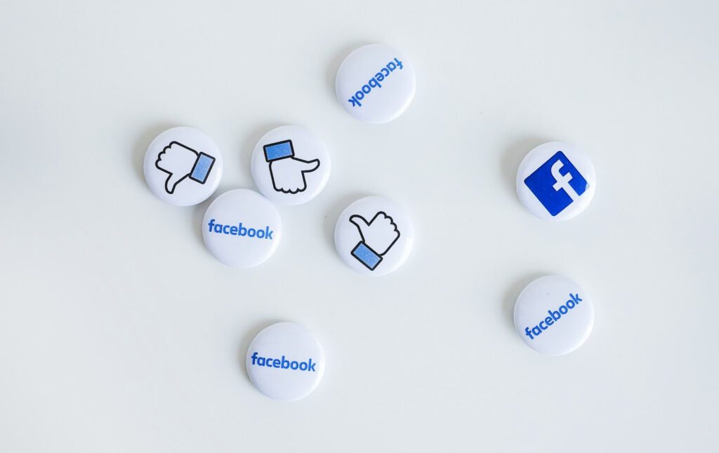 Hình: Stt câu "like" tương tác
Nguồn: Internet