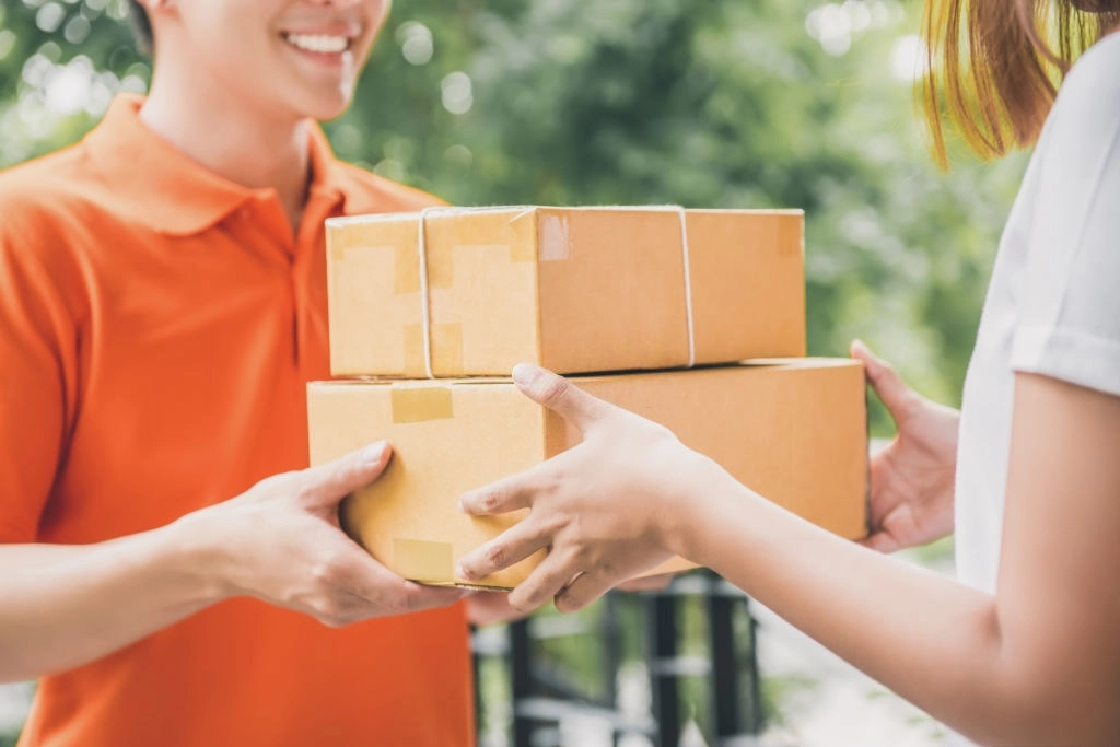 Hình: Lợi ích khi gửi hàng bằng Viettel Post
Nguồn: Internet