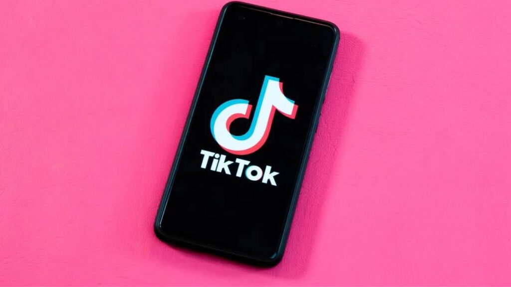 Hình: Điều kiện bật kiếm tiền trên TikTok
Nguồn: Internet