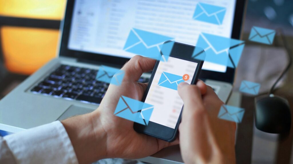 Hình: Thư chào hàng là gì
Nguồn: Internet