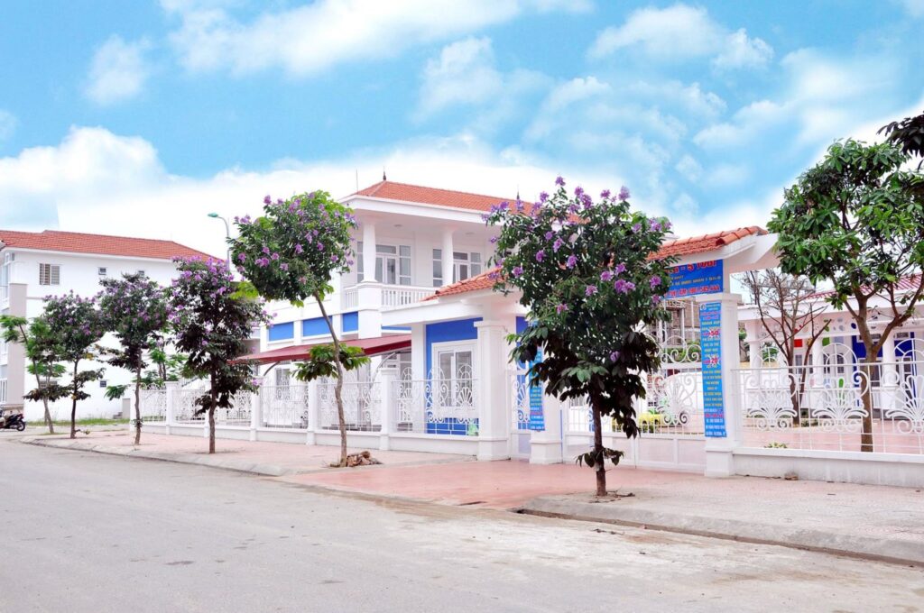 Hình: Những lưu ý khi kinh doanh gần trường học
Nguồn: Internet