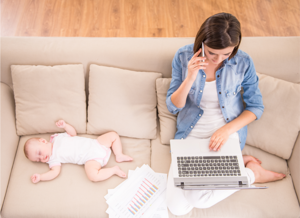 Hình: Cộng tác viên trực page, quản lý fanpage, seeding
Nguồn: Internet