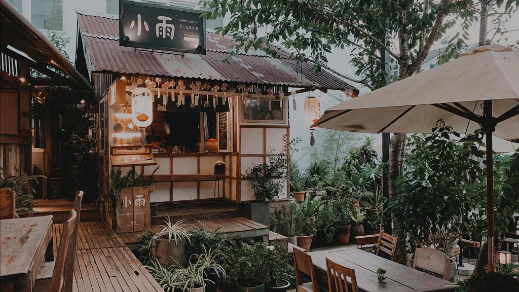 Hình: Trang trí quán độc đáo
Nguồn: Internet