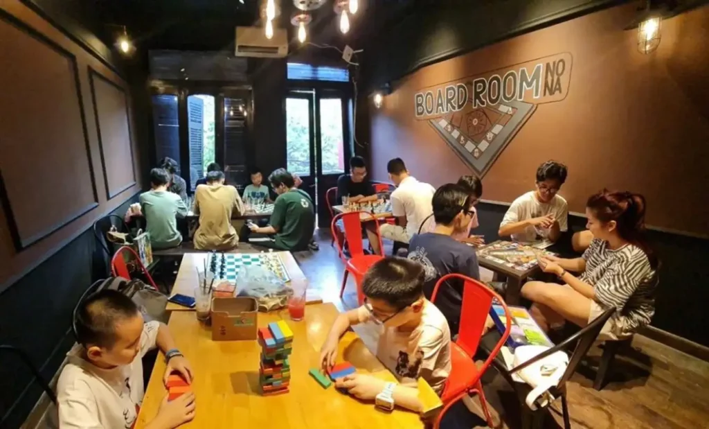 Hình: Những lưu ý khi mở quán cafe board game
Nguồn: Internet