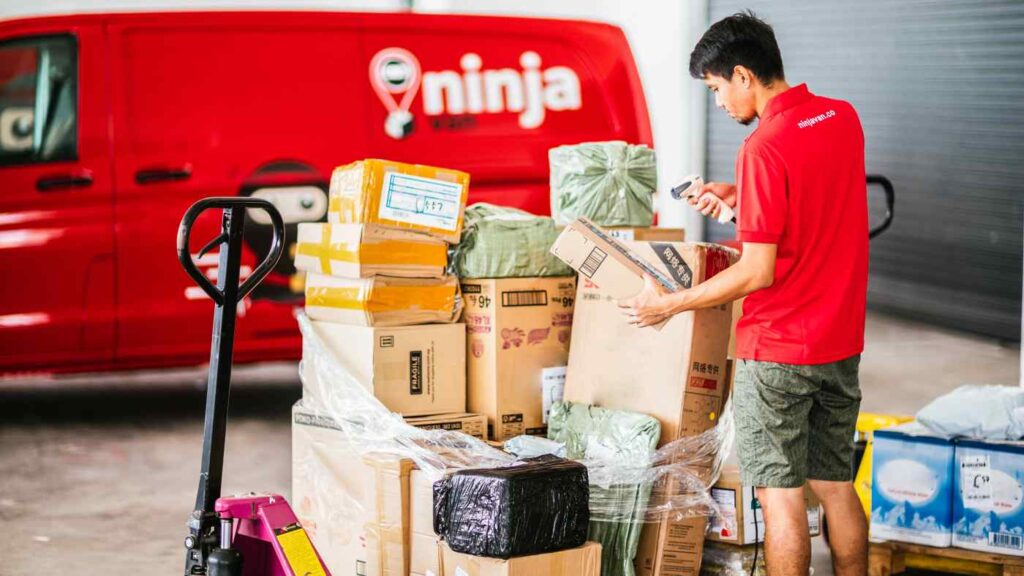 Hình: Cách đóng gói hàng hóa theo tiêu chuẩn vận chuyển Ninjavan
Nguồn: Internet