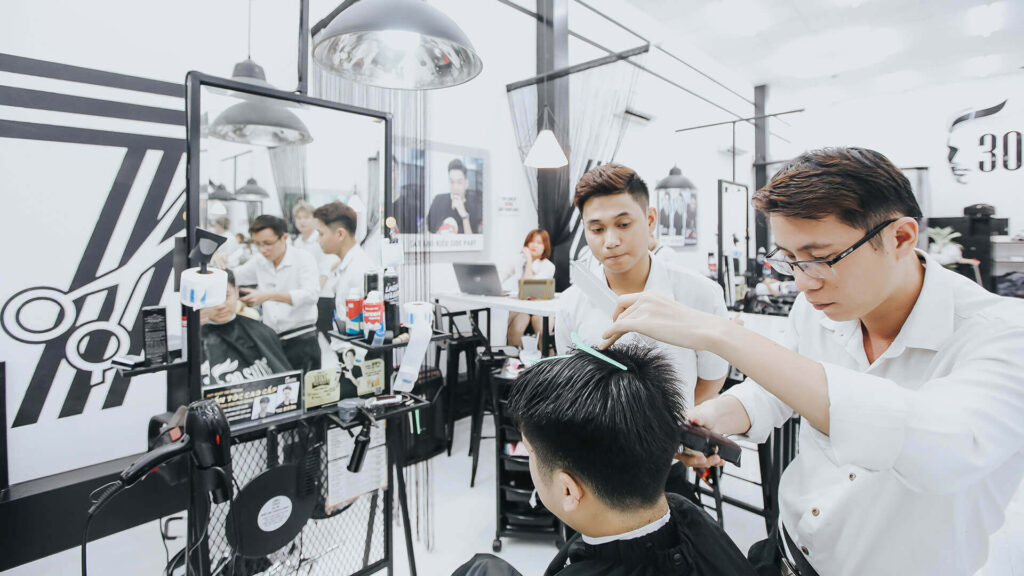 Hình: Tuyển nhân viên có nghiệp vụ tốt
Nguồn: Internet