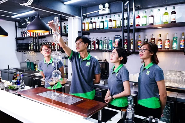Hình: Quy định về tác phong làm việc trong mẫu nội quy nhân viên phục vụ
Nguồn: Internet