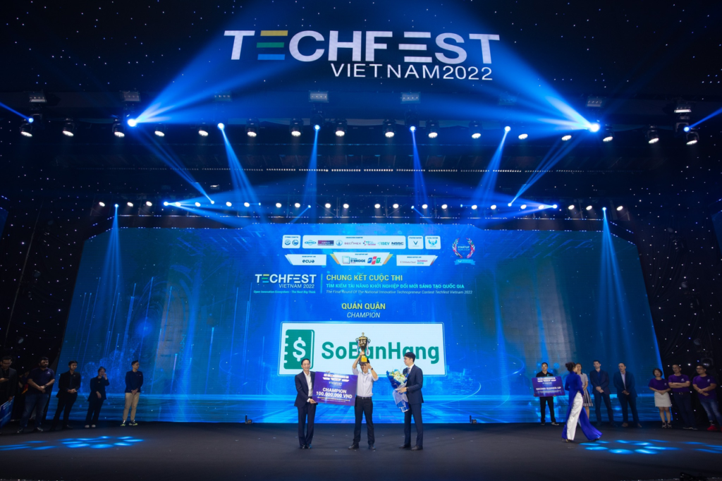Sổ Bán Hàng là Quán Quân Techfest 2022.